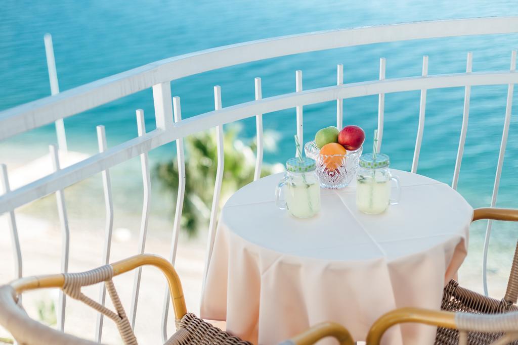 Hotel Azzurro ヘルツェグ・ノヴィ エクステリア 写真